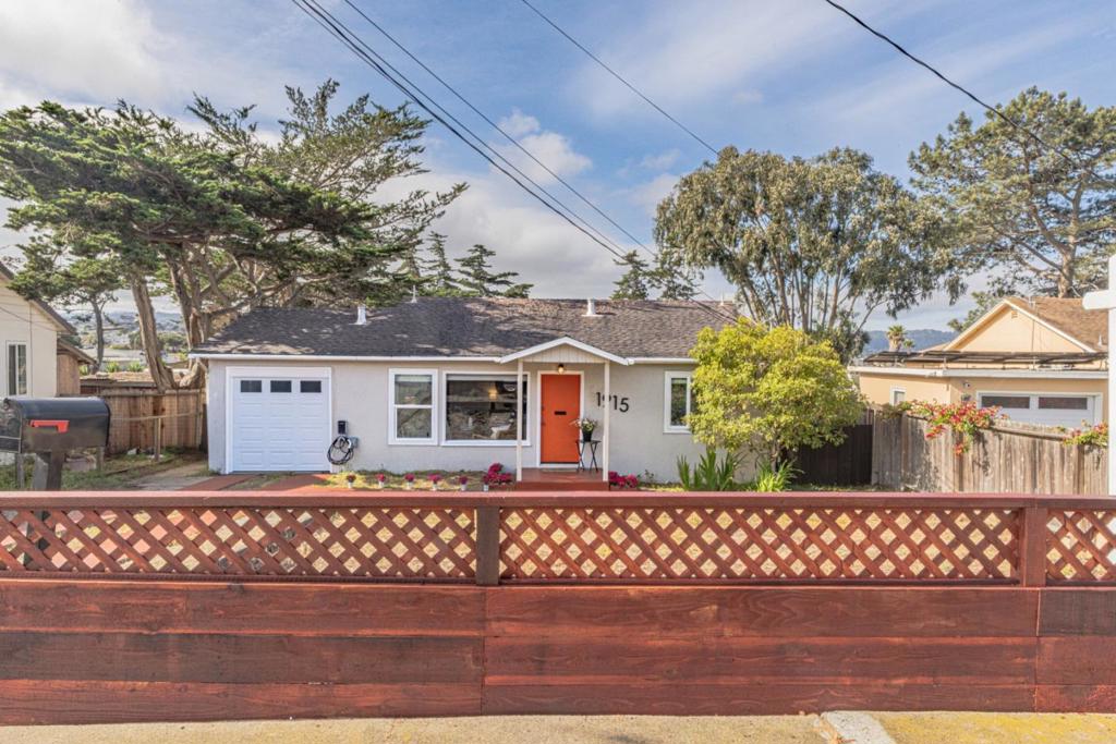 1915 Grandview Street