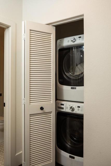 540 Fierro Loop, Campbell CA: https://media.crmls.org/mediaz/42aca398-7592-4bf5-815a-38d33a7ddff5.jpg