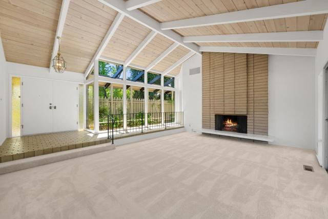 19363 Athos Place, Saratoga CA: https://media.crmls.org/mediaz/42af2172-a3a0-4bd9-b23e-a50e018f523b.jpg