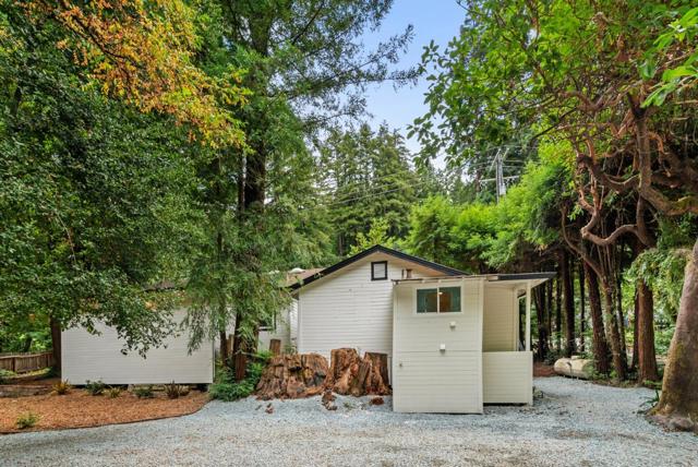 15315 Highway 9, Boulder Creek CA: https://media.crmls.org/mediaz/42af354c-08d2-4cbb-ac69-4e7c6b7f543e.jpg