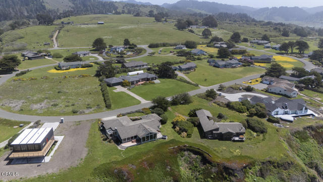 Detail Gallery Image 36 of 38 For 32854 Ocean Meadows Cir, Fort Bragg,  CA 95437 - 3 Beds | 4 Baths