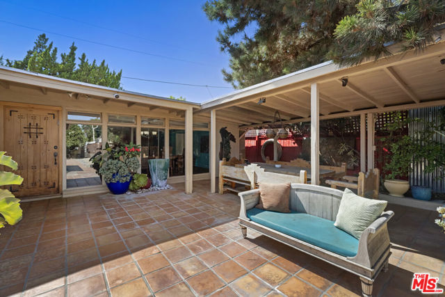 3 Bed Home for Sale in Los Angeles, California