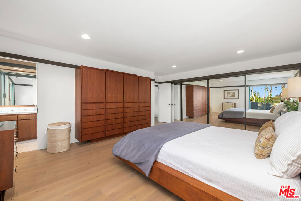 13547 Contour DriveSherman Oaks img 27
