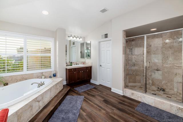 5255 Greenwillow Ln, San Diego CA: https://media.crmls.org/mediaz/42b29811-36b4-4a87-b077-76f25a7cfc85.jpg
