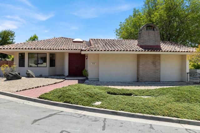 1091 Valley View Court, Los Altos CA: https://media.crmls.org/mediaz/42b3b7dc-1413-4ead-8afc-23d97b68de8f.jpg