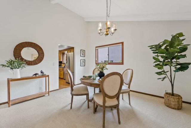 1435 Dolphin Drive, Aptos CA: https://media.crmls.org/mediaz/42b3d6bc-de1e-4b75-a4c3-dd1381b6b033.jpg