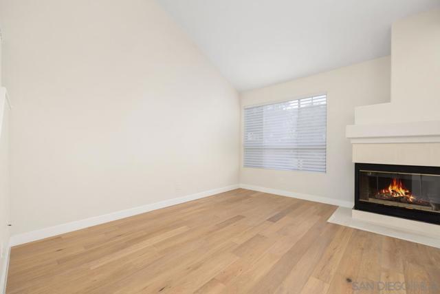 3693 RUETTE DE VILLE, San Diego CA: https://media.crmls.org/mediaz/42b3d96d-1933-4734-bd2c-ceab767cb2c5.jpg