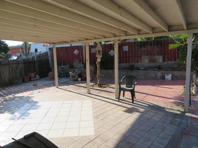 4021 Cherry Blossom Street, National City CA: https://media.crmls.org/mediaz/42b44647-88e2-432b-bd92-7f8bfae15625.jpg