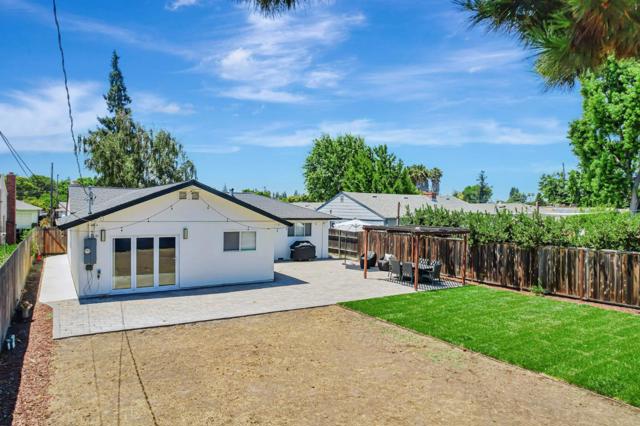 890 Wainwright Drive, San Jose CA: https://media.crmls.org/mediaz/42b75dd0-1481-45b9-86cc-f1a3acfd9cec.jpg