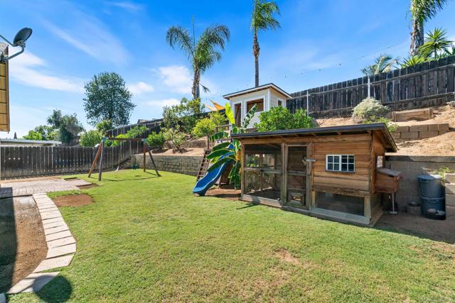 11010 El Nopal, Lakeside CA: https://media.crmls.org/mediaz/42b9c067-230e-4e6a-ad4d-98bd1c8930c7.jpg