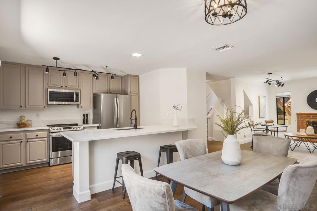 7980 Sevan Ct - photo 12