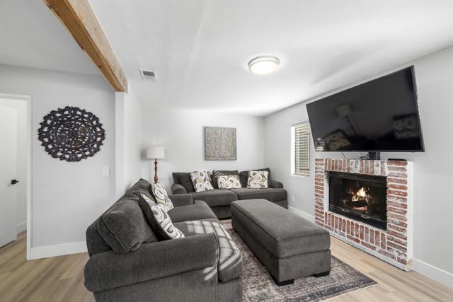 1508 Concord Way, Chula Vista CA: https://media.crmls.org/mediaz/42ba9475-b2fa-4cee-9527-df9ca377bde3.jpg