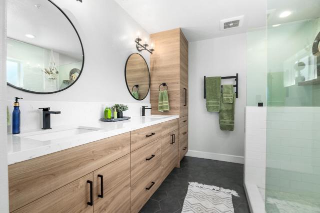 18530 Berta Ridge Place, Salinas CA: https://media.crmls.org/mediaz/42bb23a9-045b-48c8-9606-ccaf1be1752f.jpg