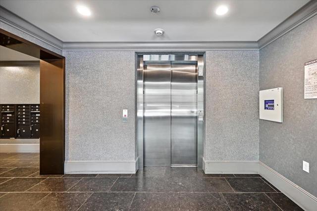 657 Walnut Street, San Carlos CA: https://media.crmls.org/mediaz/42bb4be5-5df0-492e-8413-260e84afa9eb.jpg