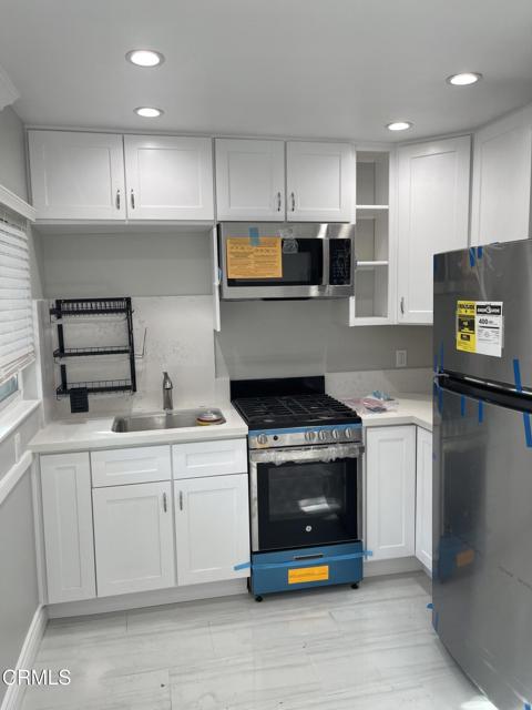 Detail Gallery Image 3 of 15 For 1150 Pittsfield Ln, Ventura,  CA 93001 - 1 Beds | 1 Baths