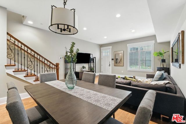 2020 Holly Drive, Los Angeles CA: https://media.crmls.org/mediaz/42bbd35d-8541-455a-b59e-f0425d915859.jpg