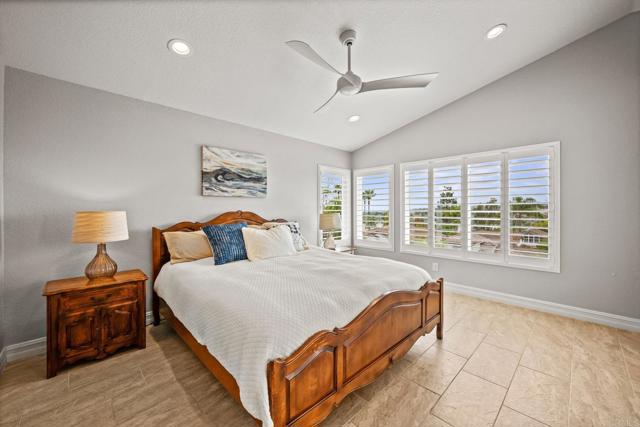7045 Via Cabana, Carlsbad CA: https://media.crmls.org/mediaz/42bc89e4-28b1-403e-ba18-ef3f5229e370.jpg