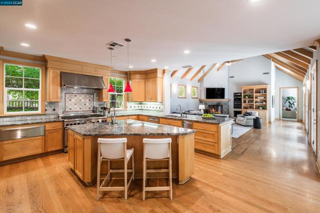 Image 10 of 59 For 45 Laird Dr  