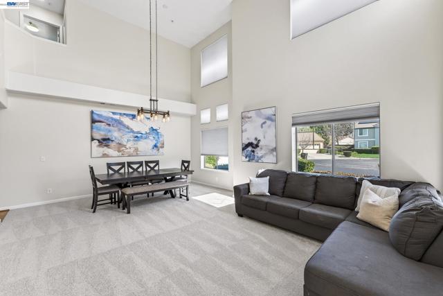 Image 7 of 45 For 1360 Toulon Ct