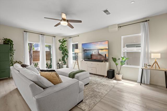 1289 Donax, Imperial Beach CA: https://media.crmls.org/mediaz/42bcf32d-4776-4c03-85a2-1216b65e6261.jpg