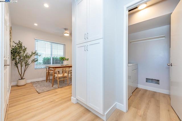 4562 Deerfield Ter, Fremont CA: https://media.crmls.org/mediaz/42bd369d-6b6f-43e6-9ce3-e202b54985d0.jpg