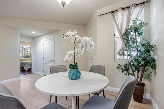 35580 Monterra Terrace, Union City CA: https://media.crmls.org/mediaz/42bd5ce9-76f1-45f1-af20-4eb7da4083b1.jpg