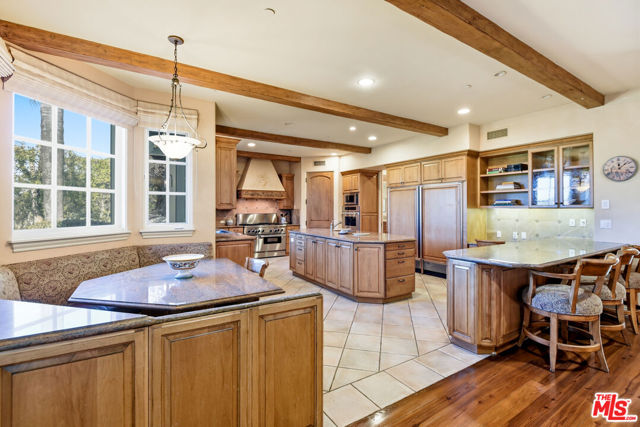 Image 11 of 42 For 3843 Rock Hampton Drive