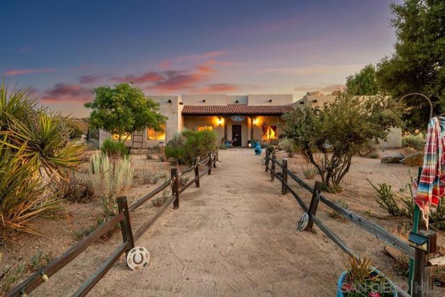 40760 Old Highway 80, Boulevard CA: https://media.crmls.org/mediaz/42bdf118-7ddb-4973-a989-b9842ee2d16c.jpg