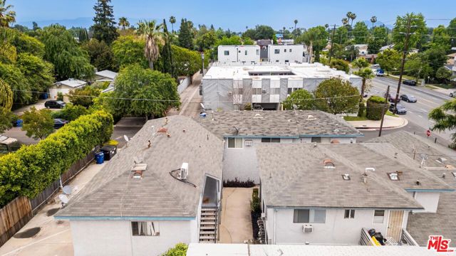 13901 Burbank Boulevard, Van Nuys, California 91401, ,Multi-Family,For Sale,Burbank,24397559