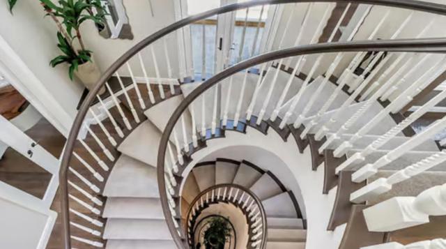 15681 Kennedy Road, Los Gatos CA: https://media.crmls.org/mediaz/42beeb83-e0ff-429b-8ef3-b927f7714d86.jpg