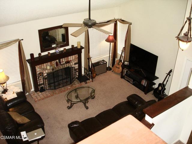 15503 Dracena Avenue, Moorpark CA: https://media.crmls.org/mediaz/42bf1f7c-9a9f-42d5-86e2-d00e2e4d4ad9.jpg