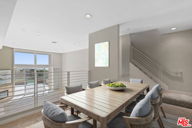 7301 Vista Del Mar, Playa del Rey CA: https://media.crmls.org/mediaz/42bf681f-c34f-48c4-bb62-d35254ad4040.jpg