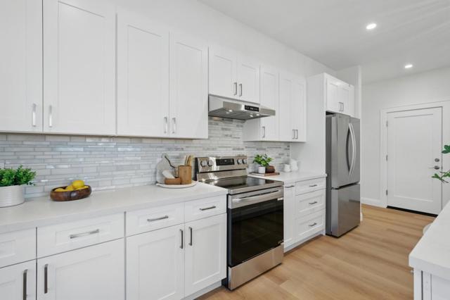 262 Twinlake Drive, Sunnyvale CA: https://media.crmls.org/mediaz/42c0e047-231d-4097-9db1-d48ff8cad0a5.jpg