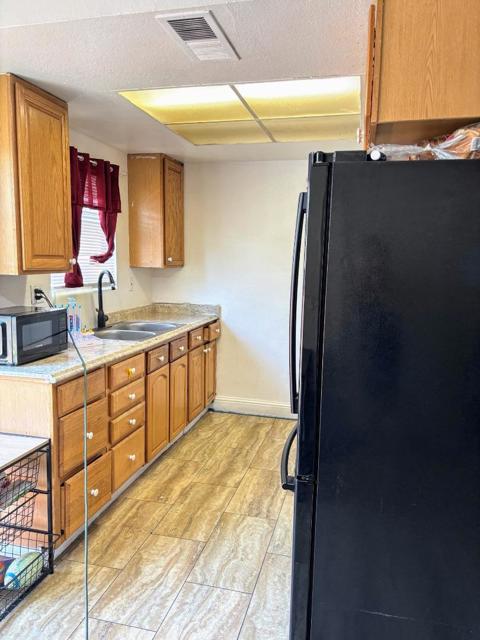 8116 Montgomery Avenue, Stockton CA: https://media.crmls.org/mediaz/42c1aea0-1e9f-47bc-bf60-b7b3c9114633.jpg