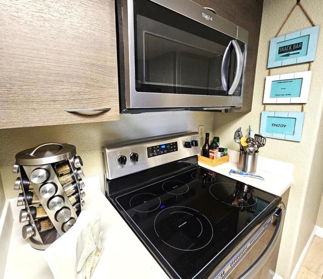 22 Seascape Resort Drive, Aptos CA: https://media.crmls.org/mediaz/42c1db91-76be-4c8c-82c5-04095afb3d9e.jpg