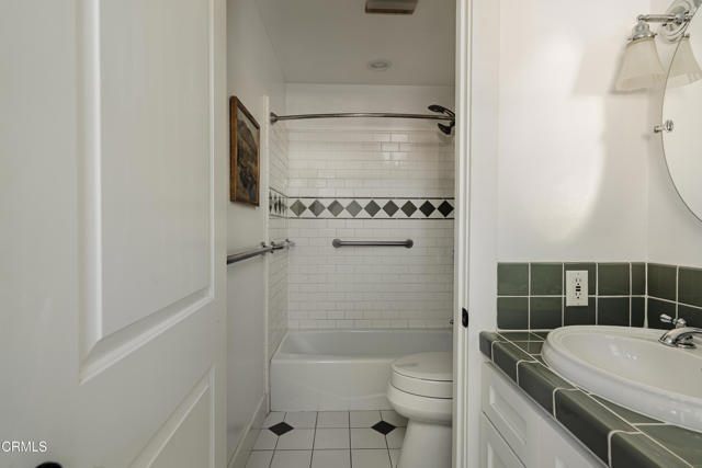 Detail Gallery Image 20 of 38 For 1892 N Marengo Ave, Pasadena,  CA 91103 - 3 Beds | 2 Baths