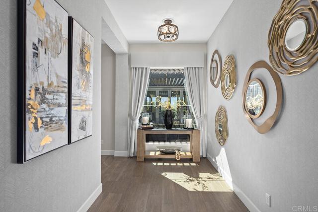 Detail Gallery Image 12 of 75 For 3224 Corte Melano, Chula Vista,  CA 91914 - 4 Beds | 3/1 Baths