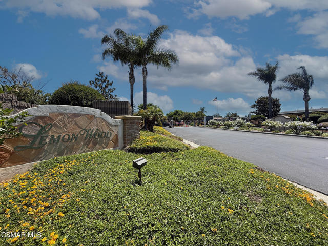 114 Stevens Circle, Ventura CA: https://media.crmls.org/mediaz/42c40ea7-7c9f-4c3f-bc7a-a85506b53c9e.jpg