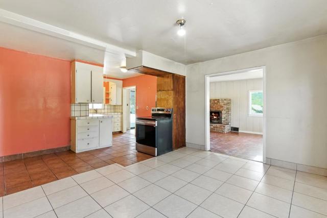 14862 Watters Drive, San Jose CA: https://media.crmls.org/mediaz/42c44901-872c-4645-b98c-1ad1b959278b.jpg