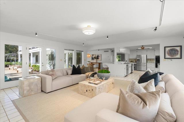 14721 Live Oak Lane, Saratoga CA: https://media.crmls.org/mediaz/42c466b6-1b85-4b8c-aef1-92c3bb0fb88b.jpg