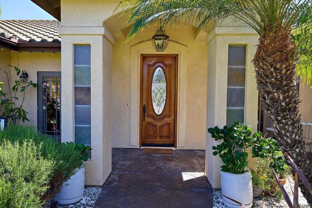 1314 Deerbrook Drive, San Marcos CA: https://media.crmls.org/mediaz/42c513d5-98fb-4570-85e7-8b154f906293.jpg