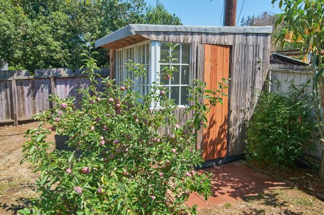 506 Annette Avenue, Vallejo CA: https://media.crmls.org/mediaz/42c533df-6f6c-43c5-b911-57adf5bcb461.jpg