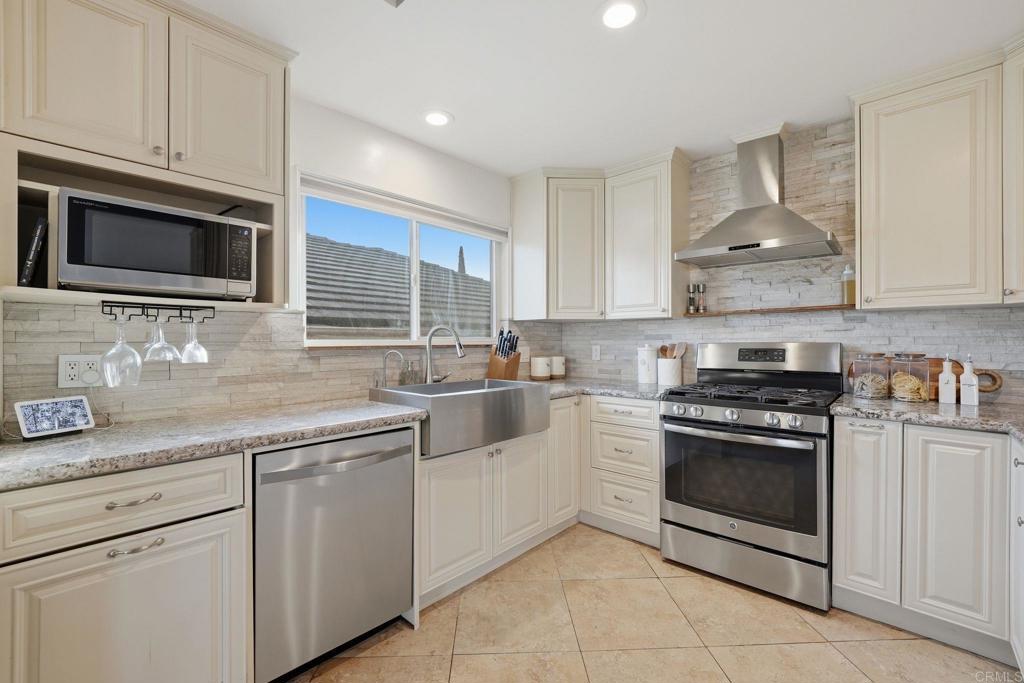 2038 Woodland - photo 15