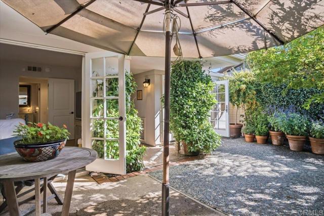 Detail Gallery Image 37 of 44 For 131 Cancha De Golf, Rancho Santa Fe,  CA 92091 - 2 Beds | 2 Baths