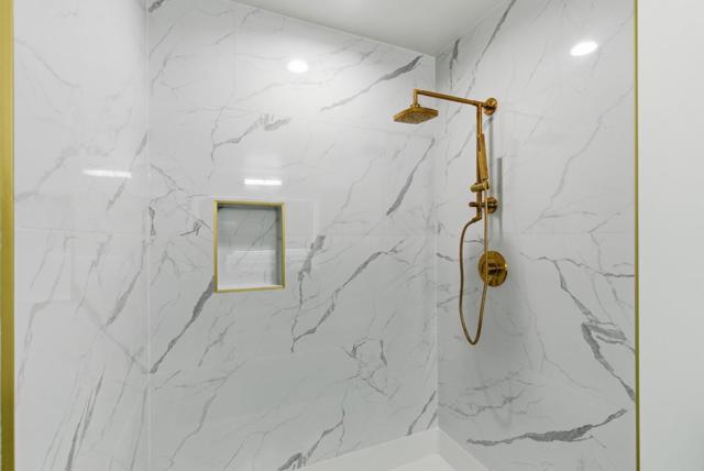 560 El Camino Real, San Carlos CA: https://media.crmls.org/mediaz/42c6c796-72bf-4cb1-bb18-e5c7b82dc06b.jpg