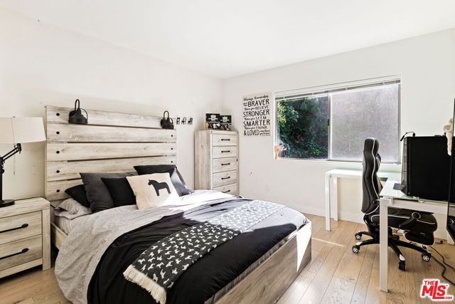 10915 Ayres Avenue, Los Angeles CA: https://media.crmls.org/mediaz/42c75d5c-cd1d-458e-9e2e-c380439d00a9.jpg