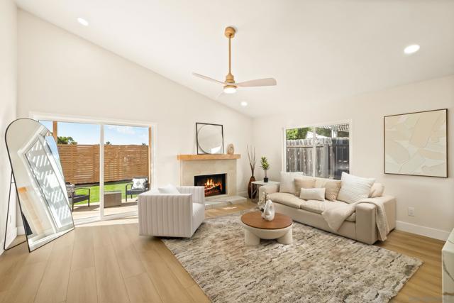 9120 Oviedo, San Diego CA: https://media.crmls.org/mediaz/42c7842e-500b-4b03-8feb-863f0fd8f848.jpg