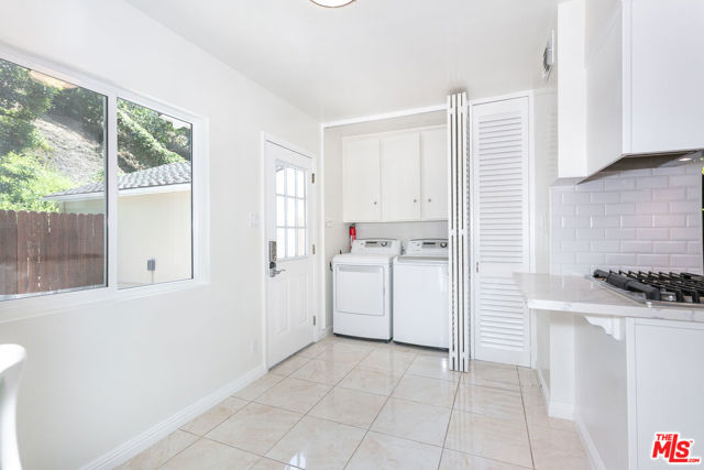 1876 Roscomare Road, Los Angeles CA: https://media.crmls.org/mediaz/42c799eb-1bfe-4778-98ac-792c2c15ccc8.jpg