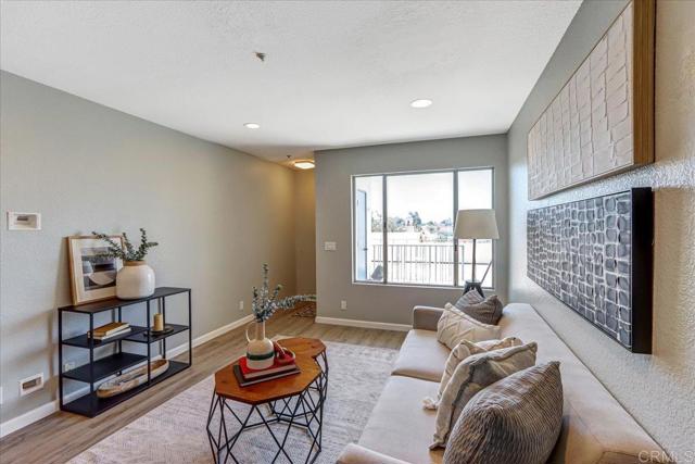 Detail Gallery Image 3 of 20 For 8186 Lemon Grove Way #E,  Lemon Grove,  CA 91945 - 2 Beds | 2 Baths