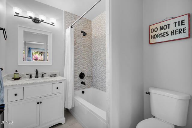 171 N Sunset Place, Monrovia CA: https://media.crmls.org/mediaz/42c7baf3-3cc0-4ad2-992a-5bc764d61481.jpg